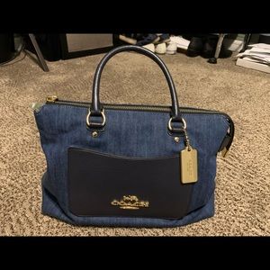 Coach Hand/Shoulder Purse